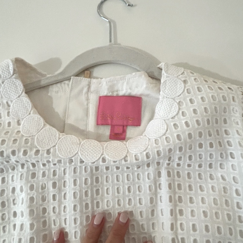Lilly Pulitzer white eyelit dress perfect for graduation - Picture 3 of 4